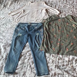 2XL blouse and dress jeans is 18W size democracy